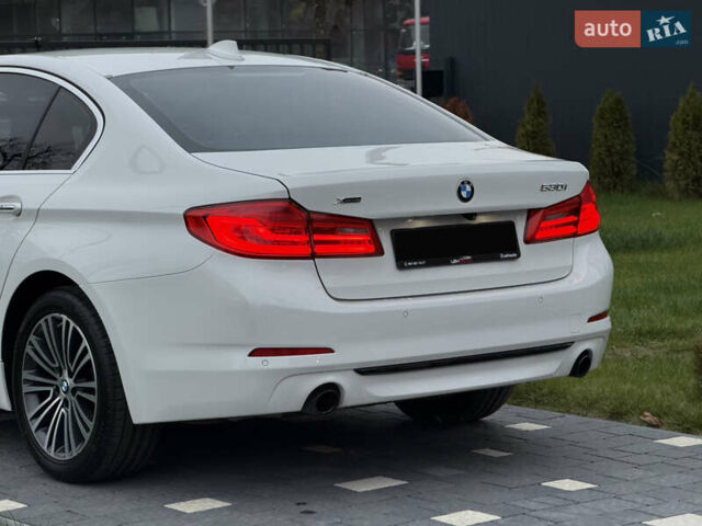 Белый БМВ 5 Серия, объемом двигателя 2 л и пробегом 74 тыс. км за 25500 $, фото 17 на Automoto.ua