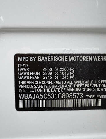 Белый БМВ 5 Серия, объемом двигателя 2 л и пробегом 93 тыс. км за 24000 $, фото 26 на Automoto.ua