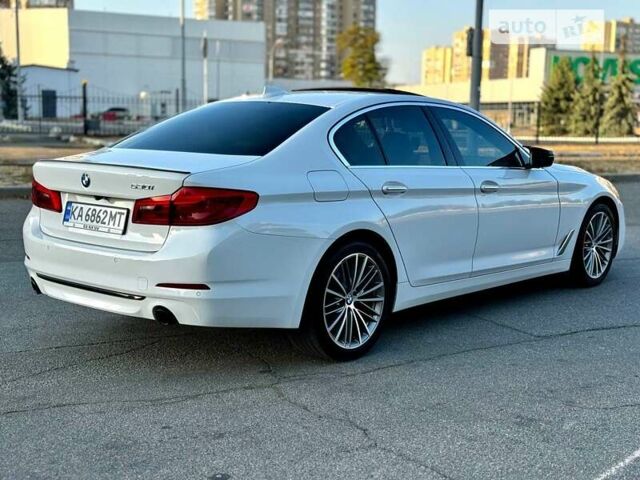 Белый БМВ 5 Серия, объемом двигателя 2 л и пробегом 83 тыс. км за 28800 $, фото 11 на Automoto.ua