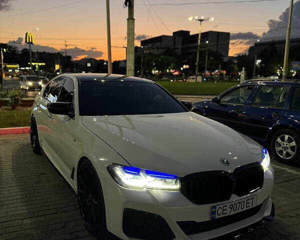 Белый БМВ 5 Серия, объемом двигателя 3 л и пробегом 180 тыс. км за 35400 $, фото 11 на Automoto.ua