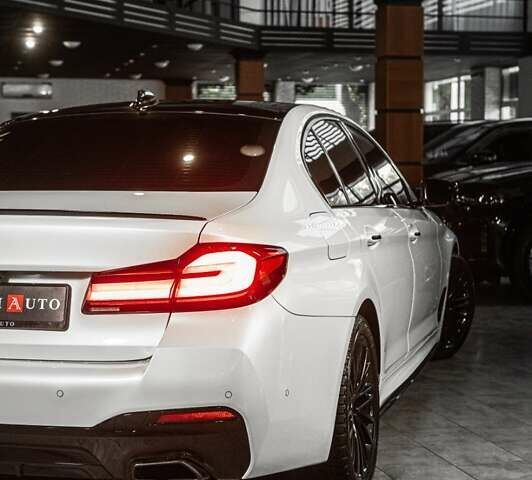 Білий БМВ 5 Серія, об'ємом двигуна 2 л та пробігом 158 тис. км за 29500 $, фото 10 на Automoto.ua