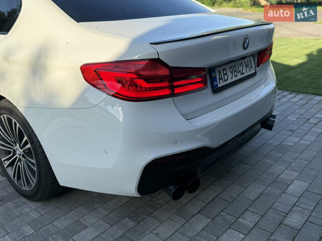 Білий БМВ 5 Серія, об'ємом двигуна 2 л та пробігом 123 тис. км за 22999 $, фото 6 на Automoto.ua
