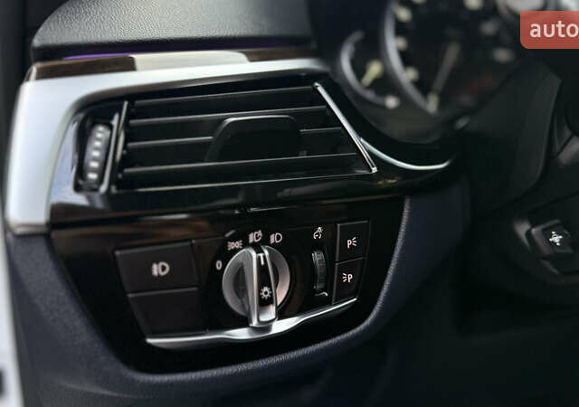 Белый БМВ 5 Серия, объемом двигателя 2 л и пробегом 143 тыс. км за 24800 $, фото 68 на Automoto.ua