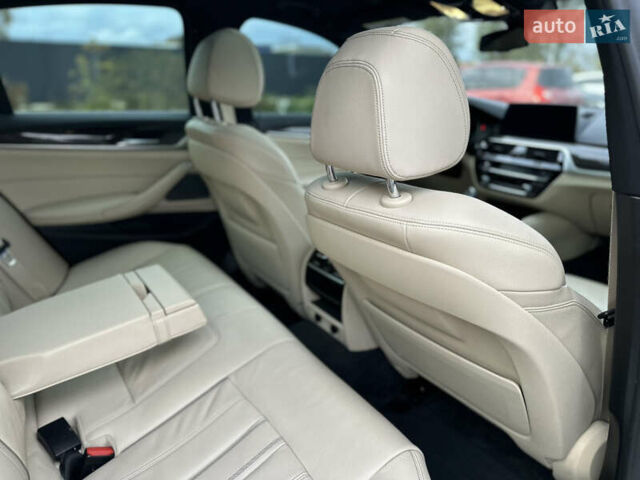Белый БМВ 5 Серия, объемом двигателя 2 л и пробегом 135 тыс. км за 26500 $, фото 12 на Automoto.ua