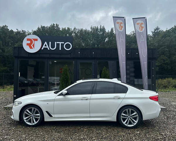 Белый БМВ 5 Серия, объемом двигателя 2 л и пробегом 204 тыс. км за 27400 $, фото 1 на Automoto.ua