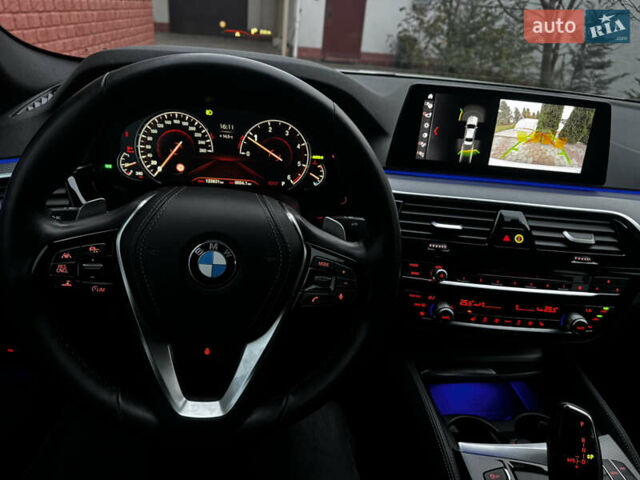 Білий БМВ 5 Серія, об'ємом двигуна 2 л та пробігом 123 тис. км за 31900 $, фото 19 на Automoto.ua