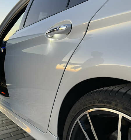 Белый БМВ 5 Серия, объемом двигателя 2.99 л и пробегом 245 тыс. км за 36000 $, фото 10 на Automoto.ua