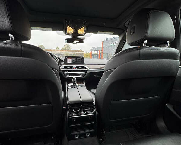 Белый БМВ 5 Серия, объемом двигателя 2 л и пробегом 157 тыс. км за 22700 $, фото 25 на Automoto.ua