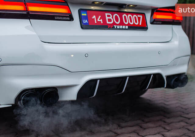 Белый БМВ 5 Серия, объемом двигателя 3 л и пробегом 139 тыс. км за 35000 $, фото 27 на Automoto.ua