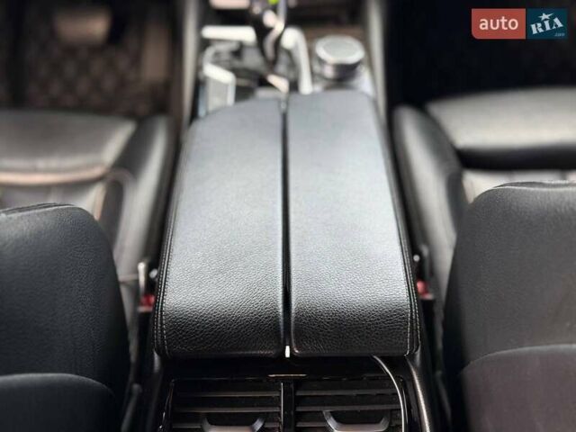 Білий БМВ 5 Серія, об'ємом двигуна 2 л та пробігом 115 тис. км за 26500 $, фото 51 на Automoto.ua