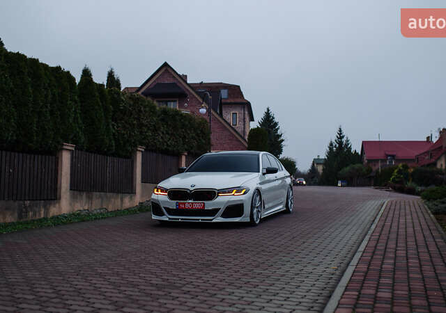 Белый БМВ 5 Серия, объемом двигателя 3 л и пробегом 139 тыс. км за 35000 $, фото 3 на Automoto.ua