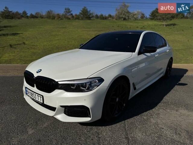 Белый БМВ 5 Серия, объемом двигателя 2 л и пробегом 139 тыс. км за 23900 $, фото 10 на Automoto.ua