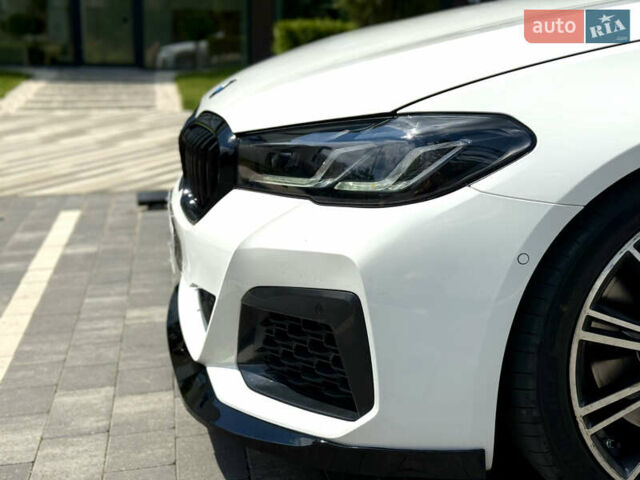 Білий БМВ 5 Серія, об'ємом двигуна 4.39 л та пробігом 153 тис. км за 39500 $, фото 7 на Automoto.ua