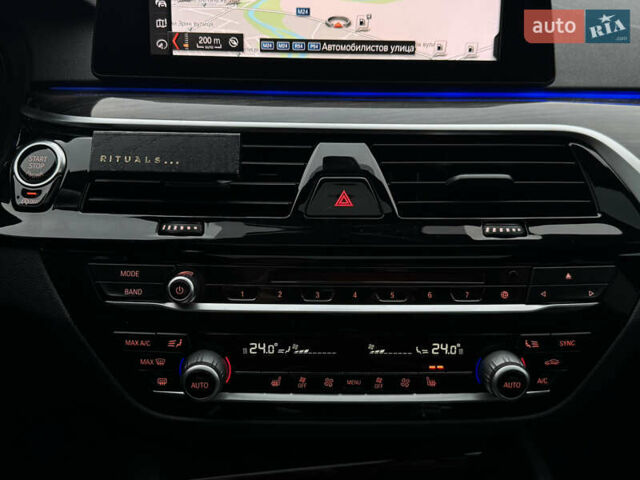 Білий БМВ 5 Серія, об'ємом двигуна 2 л та пробігом 187 тис. км за 25900 $, фото 71 на Automoto.ua