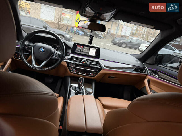 Белый БМВ 5 Серия, объемом двигателя 2.98 л и пробегом 120 тыс. км за 33700 $, фото 25 на Automoto.ua