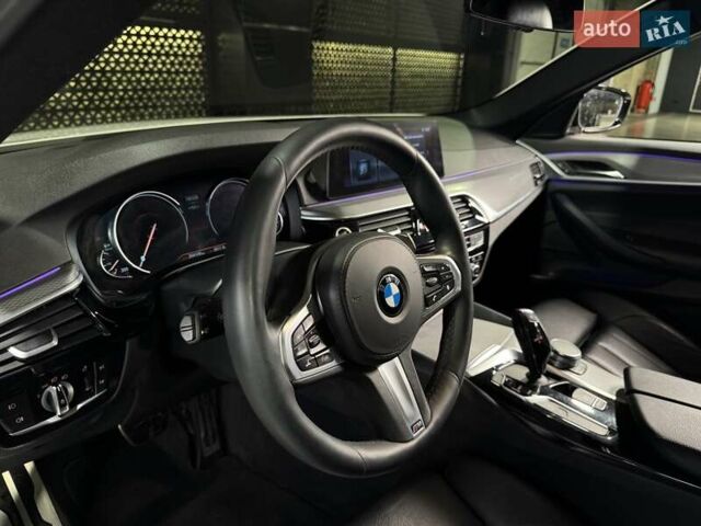 Белый БМВ 5 Серия, объемом двигателя 2 л и пробегом 204 тыс. км за 29300 $, фото 4 на Automoto.ua