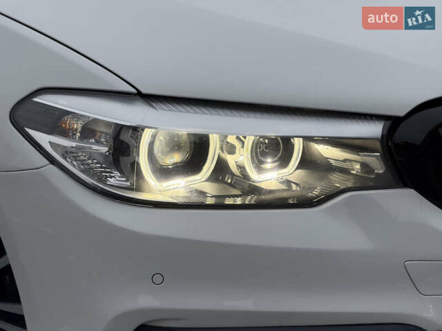 Білий БМВ 5 Серія, об'ємом двигуна 2 л та пробігом 74 тис. км за 26500 $, фото 10 на Automoto.ua