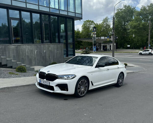 Белый БМВ 5 Серия, объемом двигателя 2 л и пробегом 199 тыс. км за 29999 $, фото 1 на Automoto.ua