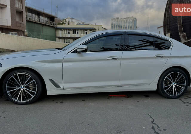 Белый БМВ 5 Серия, объемом двигателя 2 л и пробегом 143 тыс. км за 24800 $, фото 16 на Automoto.ua