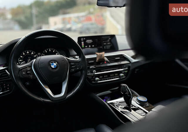 Белый БМВ 5 Серия, объемом двигателя 2 л и пробегом 143 тыс. км за 24800 $, фото 56 на Automoto.ua