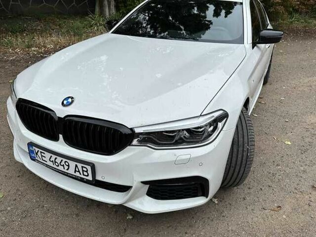 БМВ 5 Серия 2017 в Львове на Automoto.ua Белый БМВ 5 Серия, объемом двигателя 2 л и пробегом 107 тыс. км за 25500 $, фото 2 на Automoto.ua