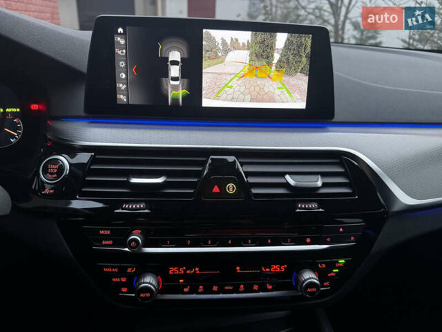 Білий БМВ 5 Серія, об'ємом двигуна 2 л та пробігом 123 тис. км за 31900 $, фото 20 на Automoto.ua