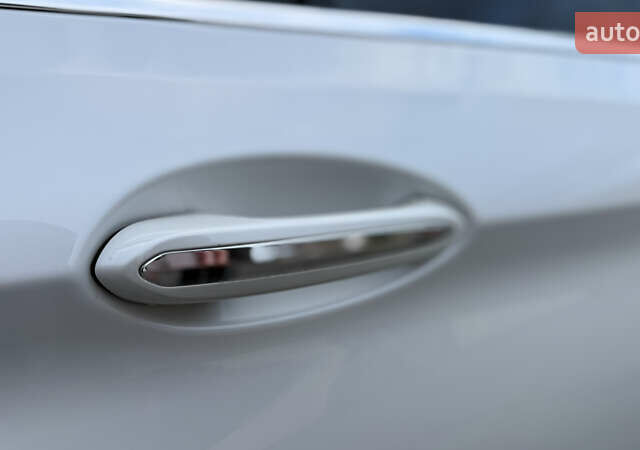 Белый БМВ 5 Серия, объемом двигателя 2 л и пробегом 143 тыс. км за 24800 $, фото 22 на Automoto.ua