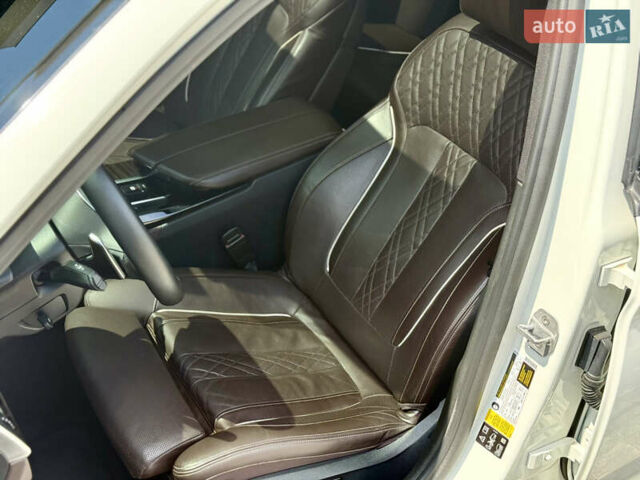 Білий БМВ 5 Серія, об'ємом двигуна 4.39 л та пробігом 153 тис. км за 39500 $, фото 14 на Automoto.ua