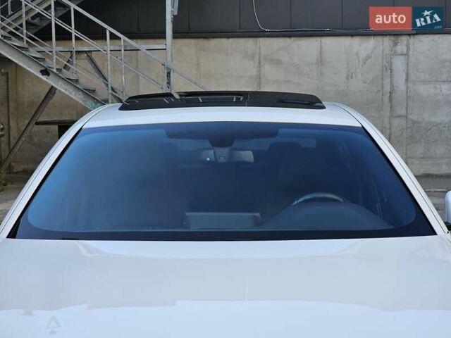 Белый БМВ 5 Серия, объемом двигателя 3 л и пробегом 150 тыс. км за 37999 $, фото 14 на Automoto.ua