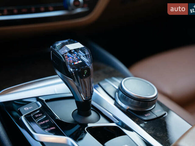 Білий БМВ 5 Серія, об'ємом двигуна 3 л та пробігом 149 тис. км за 30900 $, фото 10 на Automoto.ua