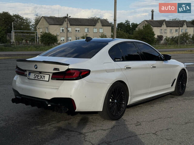 Белый БМВ 5 Серия, объемом двигателя 3 л и пробегом 155 тыс. км за 37100 $, фото 11 на Automoto.ua