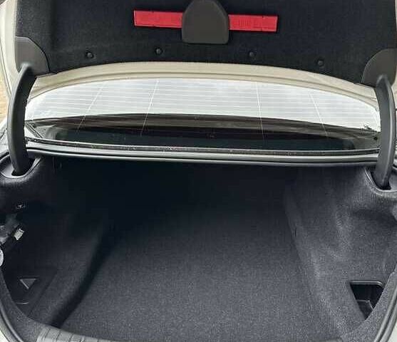 БМВ 5 Серия 2017 в Львове на Automoto.ua Белый БМВ 5 Серия, объемом двигателя 2 л и пробегом 107 тыс. км за 25500 $, фото 9 на Automoto.ua