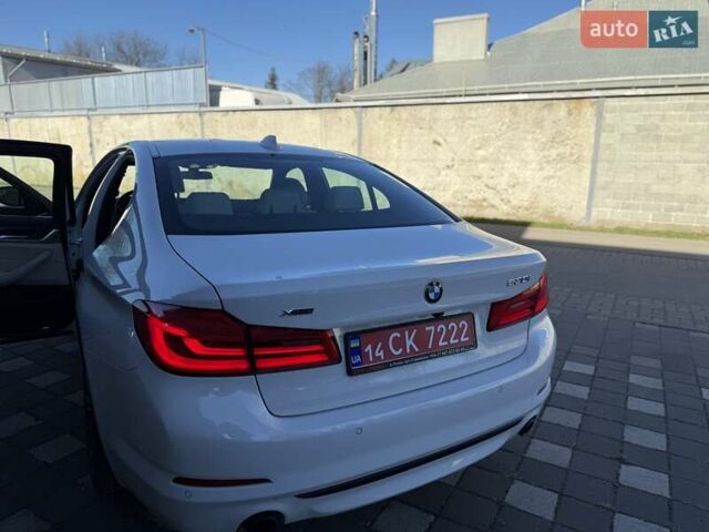 БМВ 5 Серія 2017 у Стрые на Automoto.ua Білий БМВ 5 Серія, об'ємом двигуна 2 л та пробігом 153 тис. км за 24500 $, фото 24 на Automoto.ua