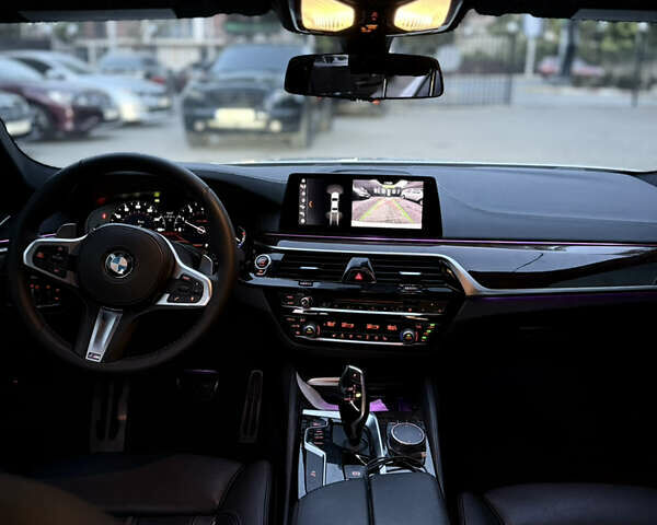 Белый БМВ 5 Серия, объемом двигателя 2 л и пробегом 130 тыс. км за 28000 $, фото 6 на Automoto.ua