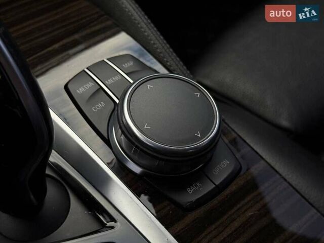 Білий БМВ 5 Серія, об'ємом двигуна 2 л та пробігом 115 тис. км за 26500 $, фото 68 на Automoto.ua