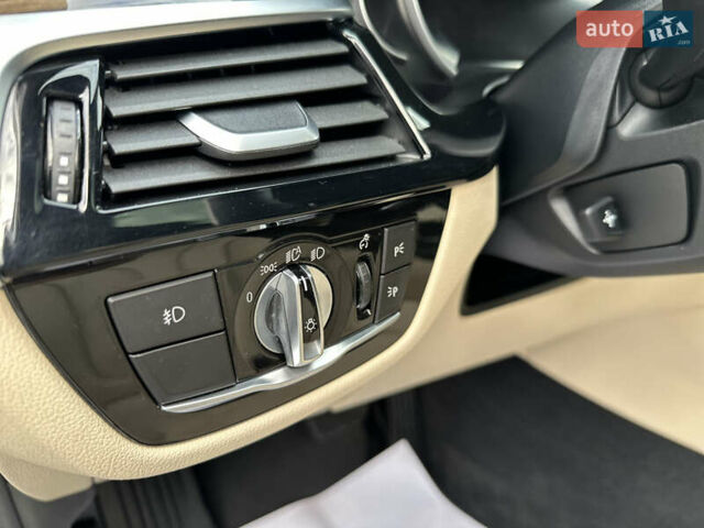 Белый БМВ 5 Серия, объемом двигателя 2 л и пробегом 135 тыс. км за 26500 $, фото 15 на Automoto.ua