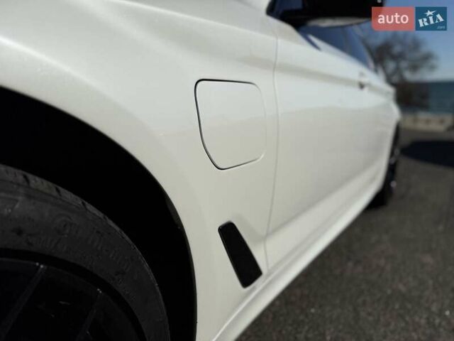 Белый БМВ 5 Серия, объемом двигателя 2 л и пробегом 139 тыс. км за 23900 $, фото 22 на Automoto.ua