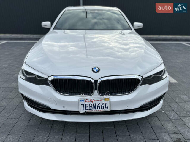 Белый БМВ 5 Серия, объемом двигателя 2 л и пробегом 135 тыс. км за 26500 $, фото 2 на Automoto.ua