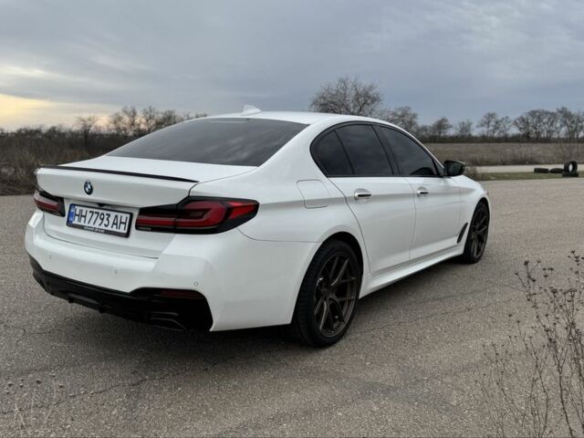 Білий БМВ 5 Серія, об'ємом двигуна 3 л та пробігом 127 тис. км за 31499 $, фото 4 на Automoto.ua