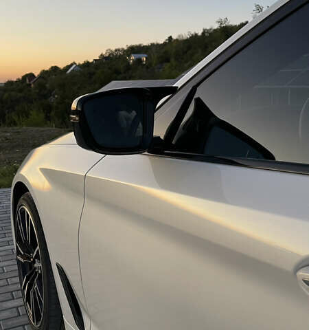 Белый БМВ 5 Серия, объемом двигателя 2.99 л и пробегом 245 тыс. км за 36000 $, фото 6 на Automoto.ua