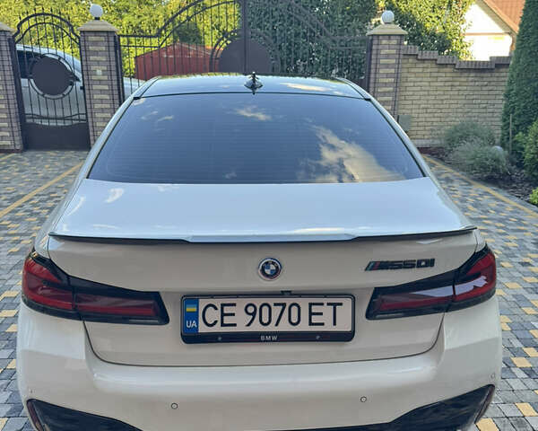 Белый БМВ 5 Серия, объемом двигателя 3 л и пробегом 180 тыс. км за 35400 $, фото 61 на Automoto.ua