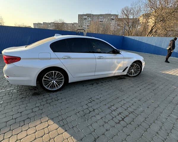 Белый БМВ 5 Серия, объемом двигателя 2 л и пробегом 164 тыс. км за 22500 $, фото 3 на Automoto.ua