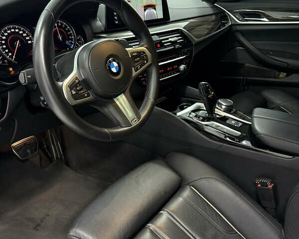 Белый БМВ 5 Серия, объемом двигателя 2 л и пробегом 169 тыс. км за 27500 $, фото 9 на Automoto.ua