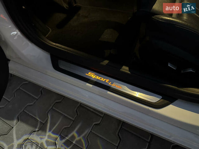 Белый БМВ 5 Серия, объемом двигателя 2 л и пробегом 130 тыс. км за 25500 $, фото 32 на Automoto.ua