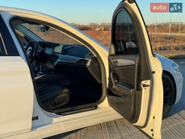 Белый БМВ 5 Серия, объемом двигателя 3 л и пробегом 220 тыс. км за 28500 $, фото 74 на Automoto.ua