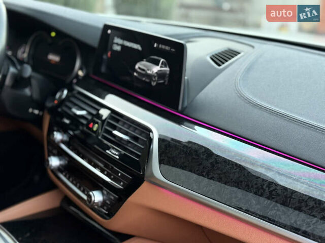 Белый БМВ 5 Серия, объемом двигателя 3 л и пробегом 163 тыс. км за 31500 $, фото 36 на Automoto.ua