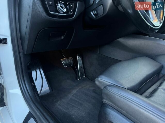 Білий БМВ 5 Серія, об'ємом двигуна 2 л та пробігом 139 тис. км за 24000 $, фото 22 на Automoto.ua