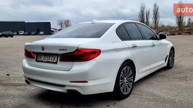Белый БМВ 5 Серия, объемом двигателя 3 л и пробегом 113 тыс. км за 32000 $, фото 8 на Automoto.ua