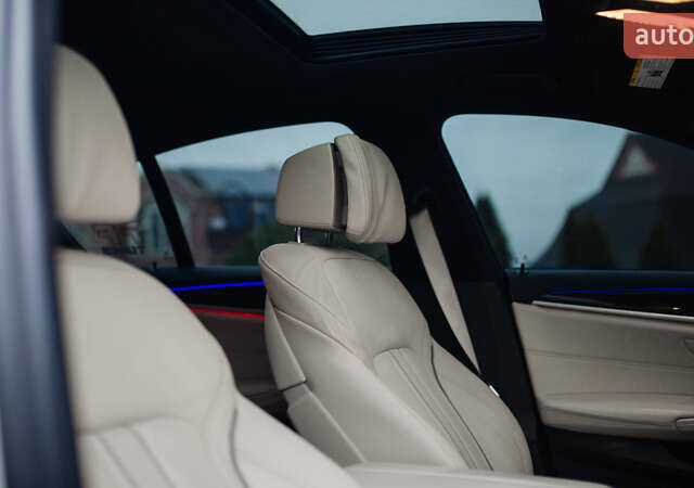 Белый БМВ 5 Серия, объемом двигателя 3 л и пробегом 139 тыс. км за 35000 $, фото 64 на Automoto.ua