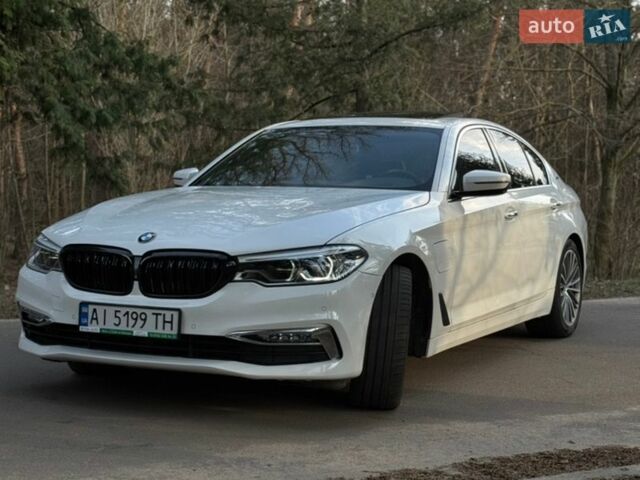 Белый БМВ 5 Серия, объемом двигателя 2 л и пробегом 202 тыс. км за 25800 $, фото 1 на Automoto.ua